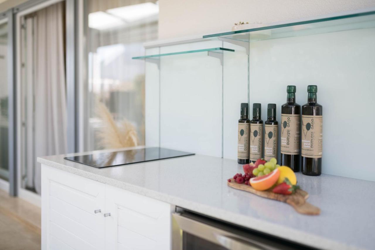 Apt Gioan Novigrad, 500M To Sea, Private Heated Jacuzzi, Bbq, Private Parking Новиград Экстерьер фото